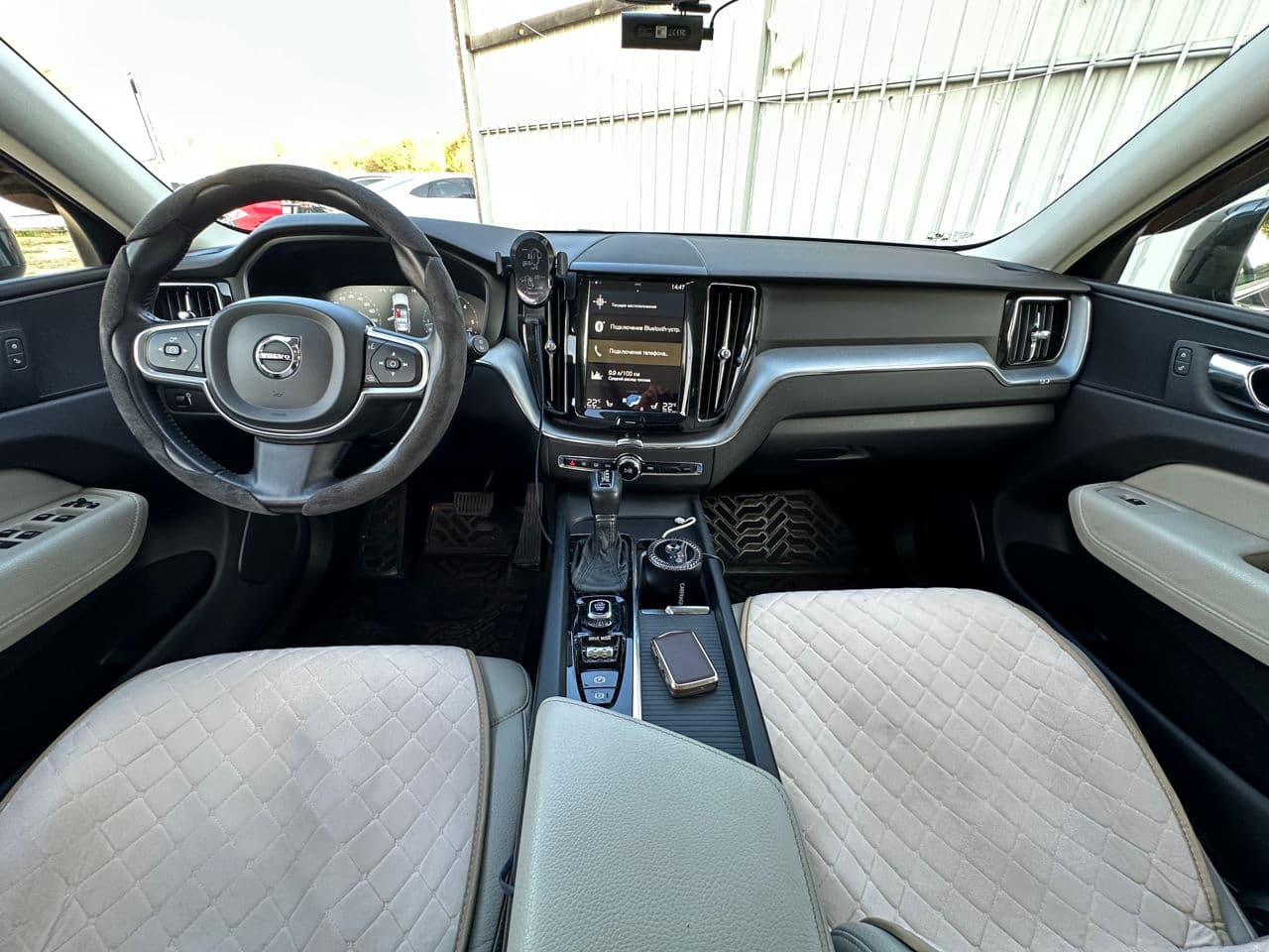 2017 Volvo XC 60 — Miniatură 6