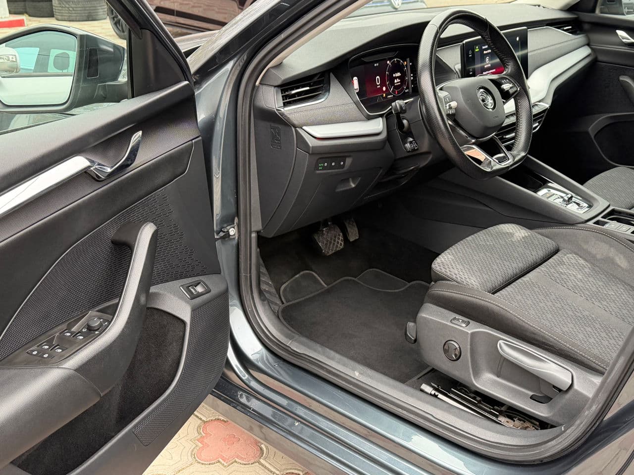 Skoda Octavia 2021 — Миниатюра 7