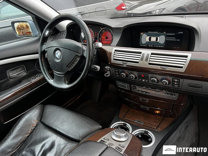 BMW 745 2005 — Миниатюра 6