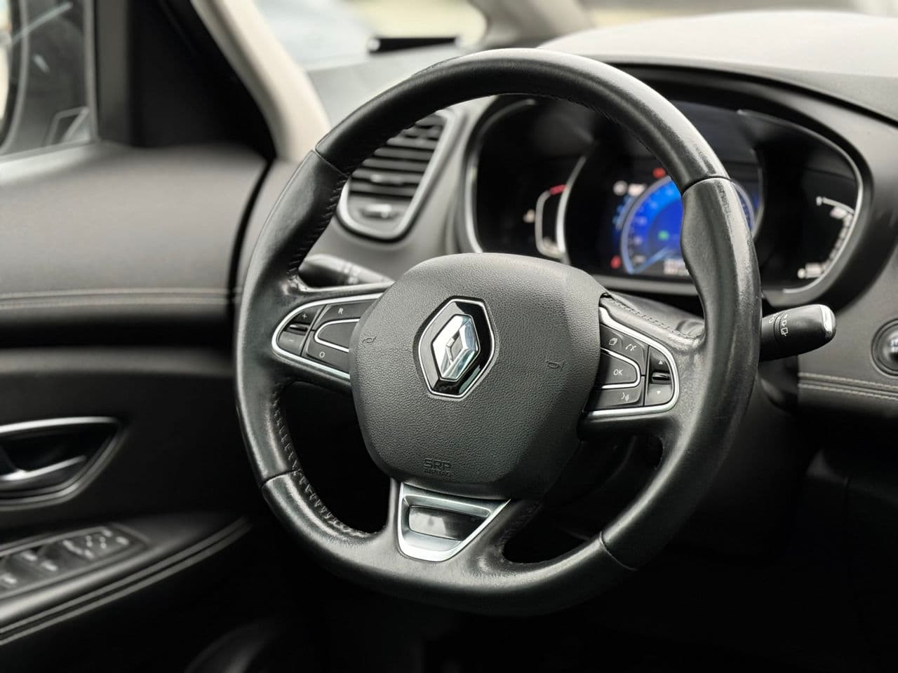 2018 Renault Grand Scenic — Miniatură 12