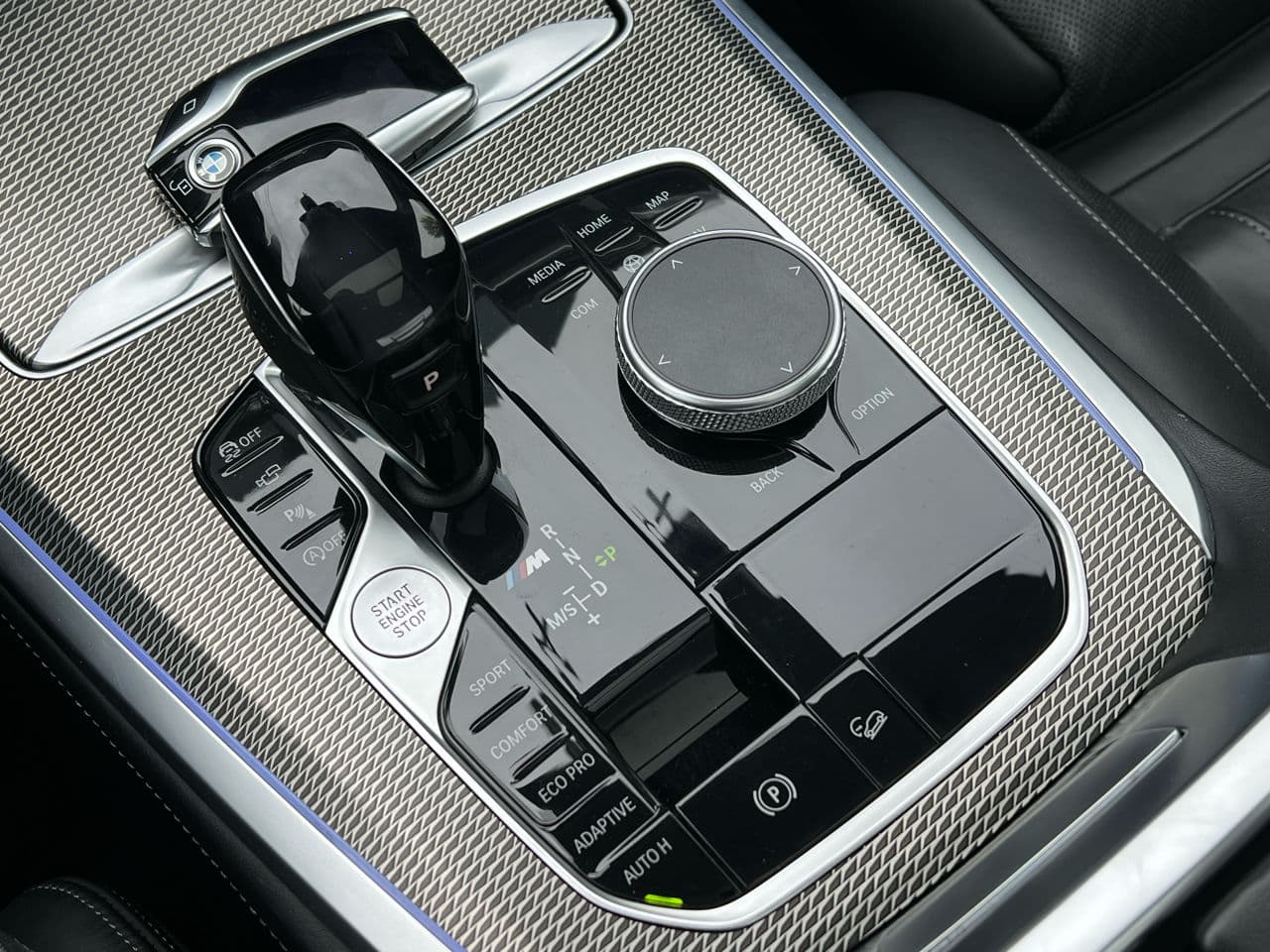 2019 BMW X5 M5.0D — Miniatură 23