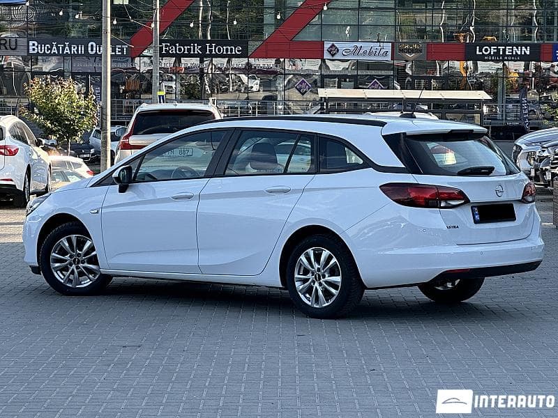 2020 Opel Astra — Miniatură 4