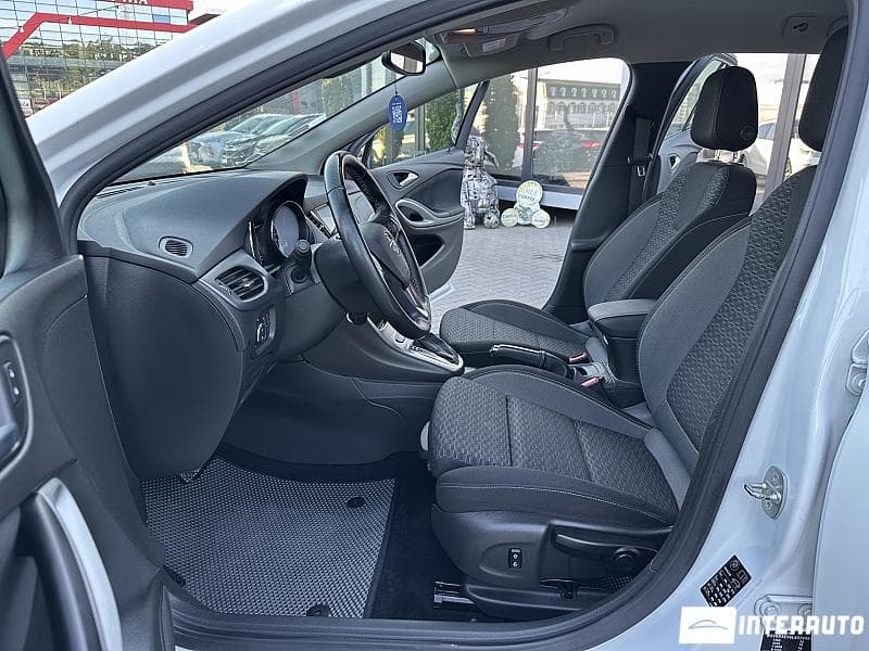2020 Opel Astra — Miniatură 5