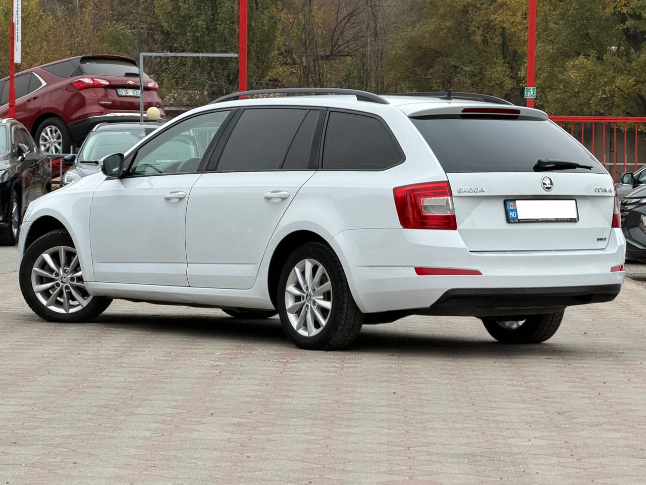 2015 Skoda Octavia — Miniatură 4