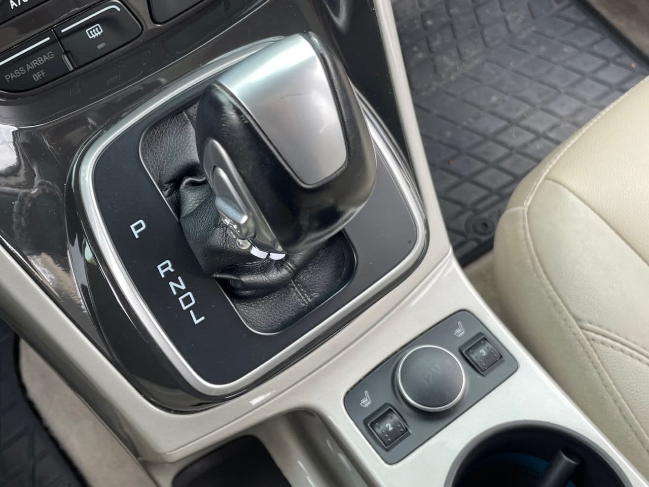 2014 Ford C-MAX — Miniatură 13