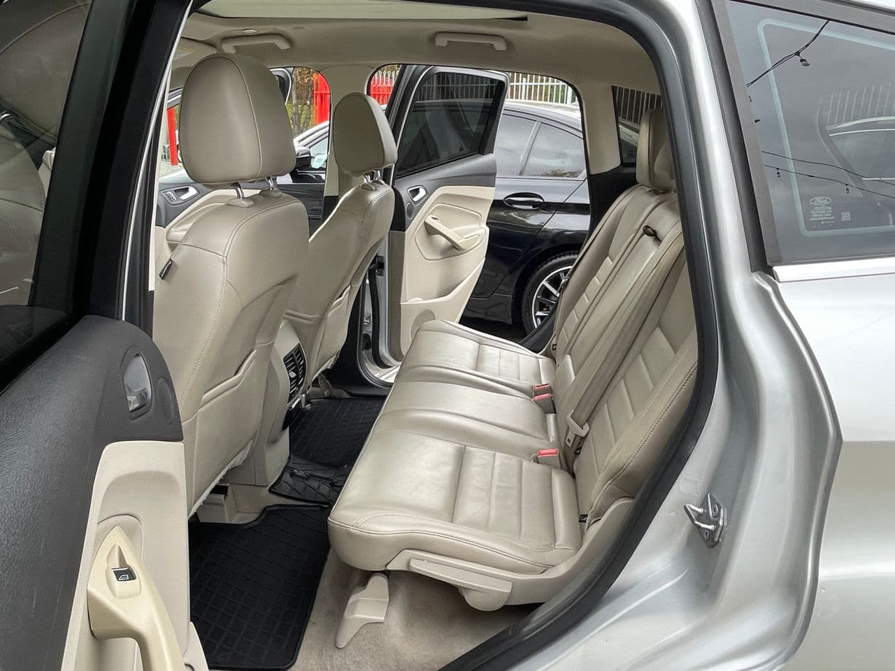 2014 Ford C-MAX — Miniatură 14