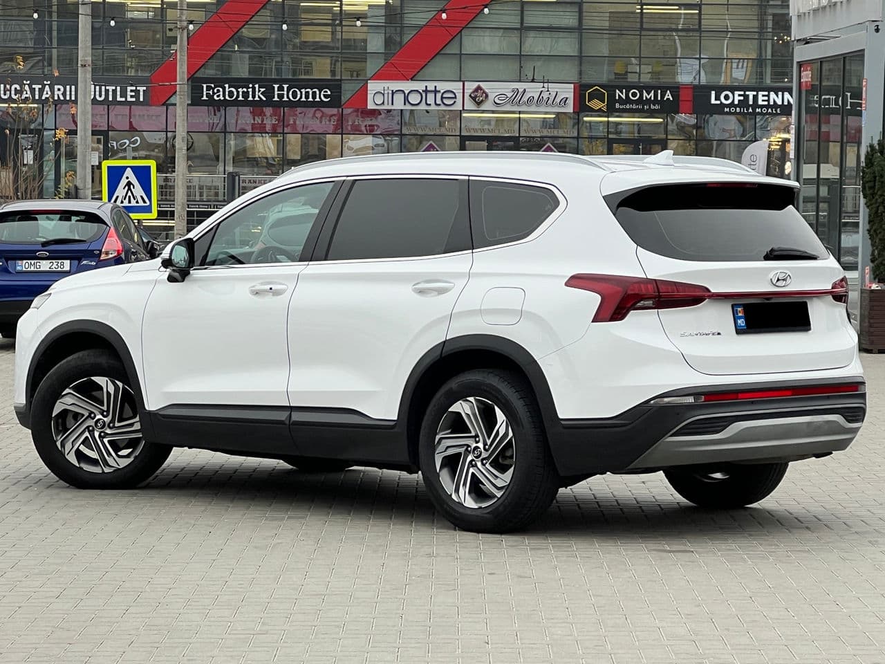 2020 Hyundai Santa Fe — Miniatură 4