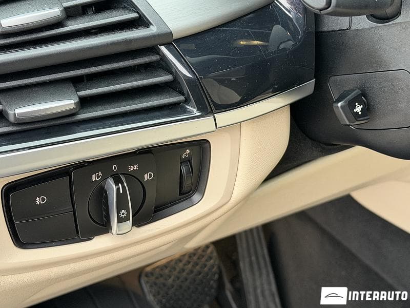 2016 BMW X5 4.0e — Miniatură 14
