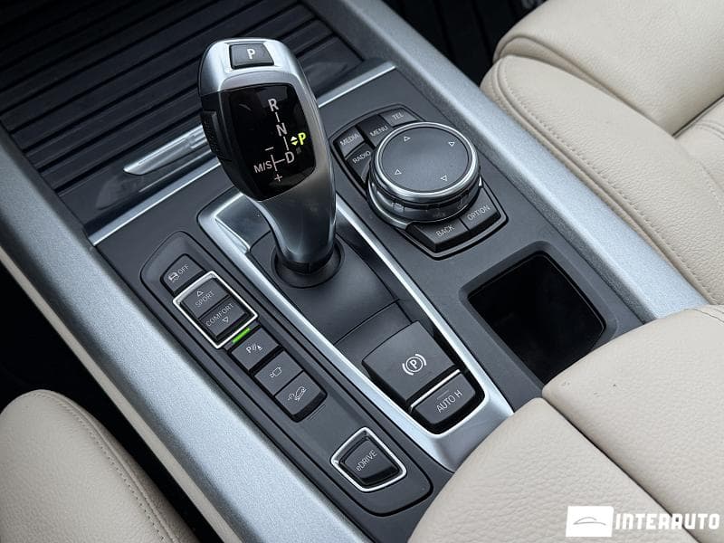 2016 BMW X5 4.0e — Miniatură 15