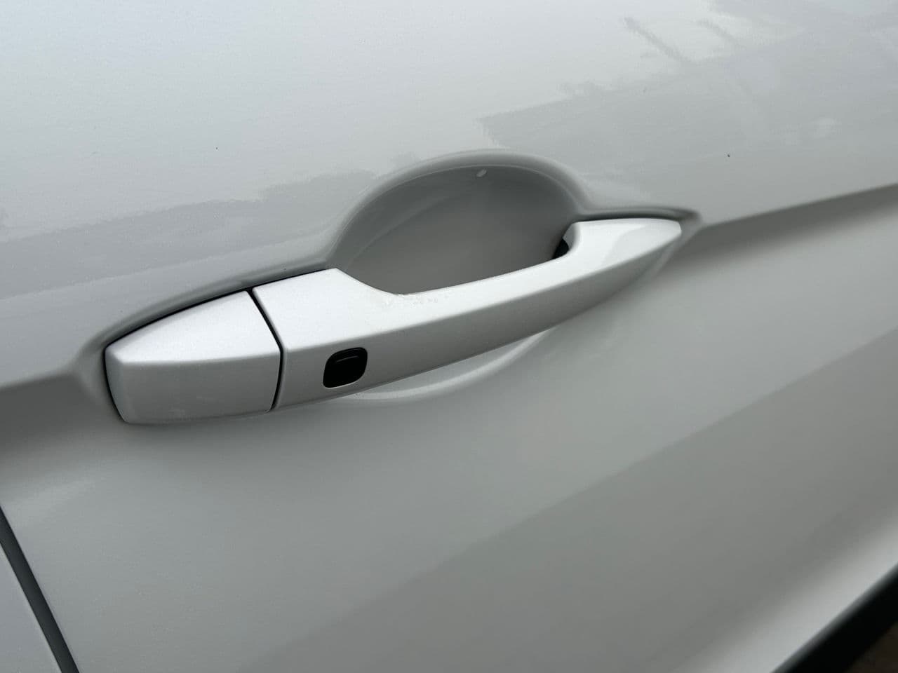 2022 Mitsubishi Eclipse Cross — Miniatură 5