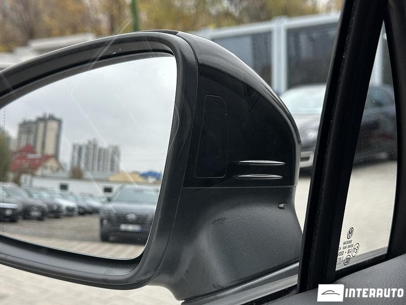 2020 Volkswagen Tiguan — Miniatură 5