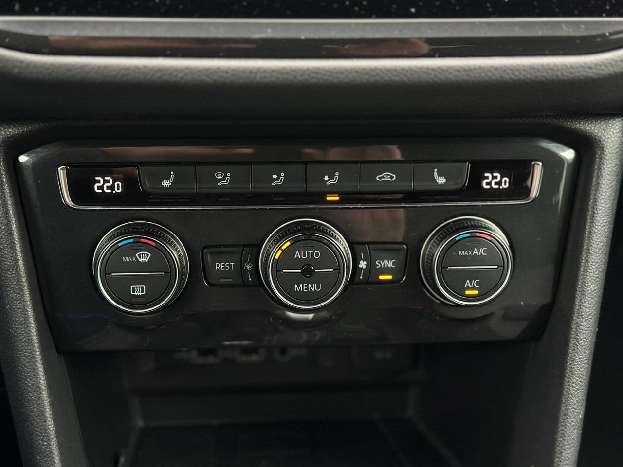 2020 Volkswagen Tiguan — Miniatură 15