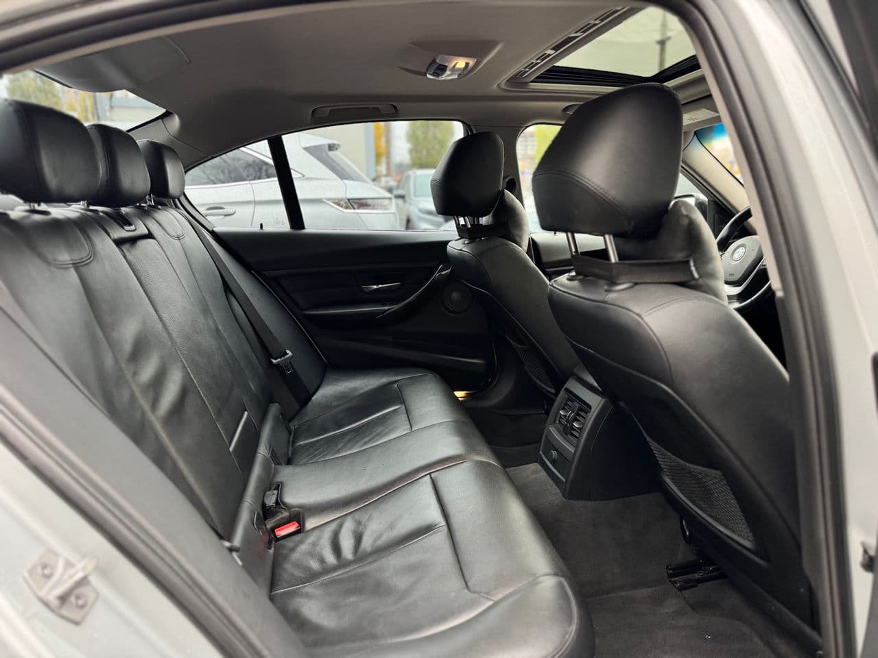 2015 BMW 328 — Miniatură 21