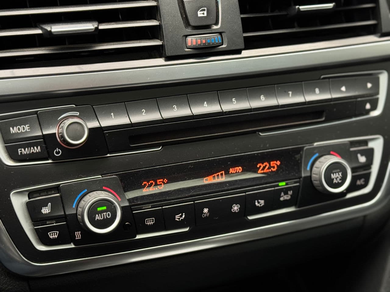 2015 BMW 328 — Miniatură 16