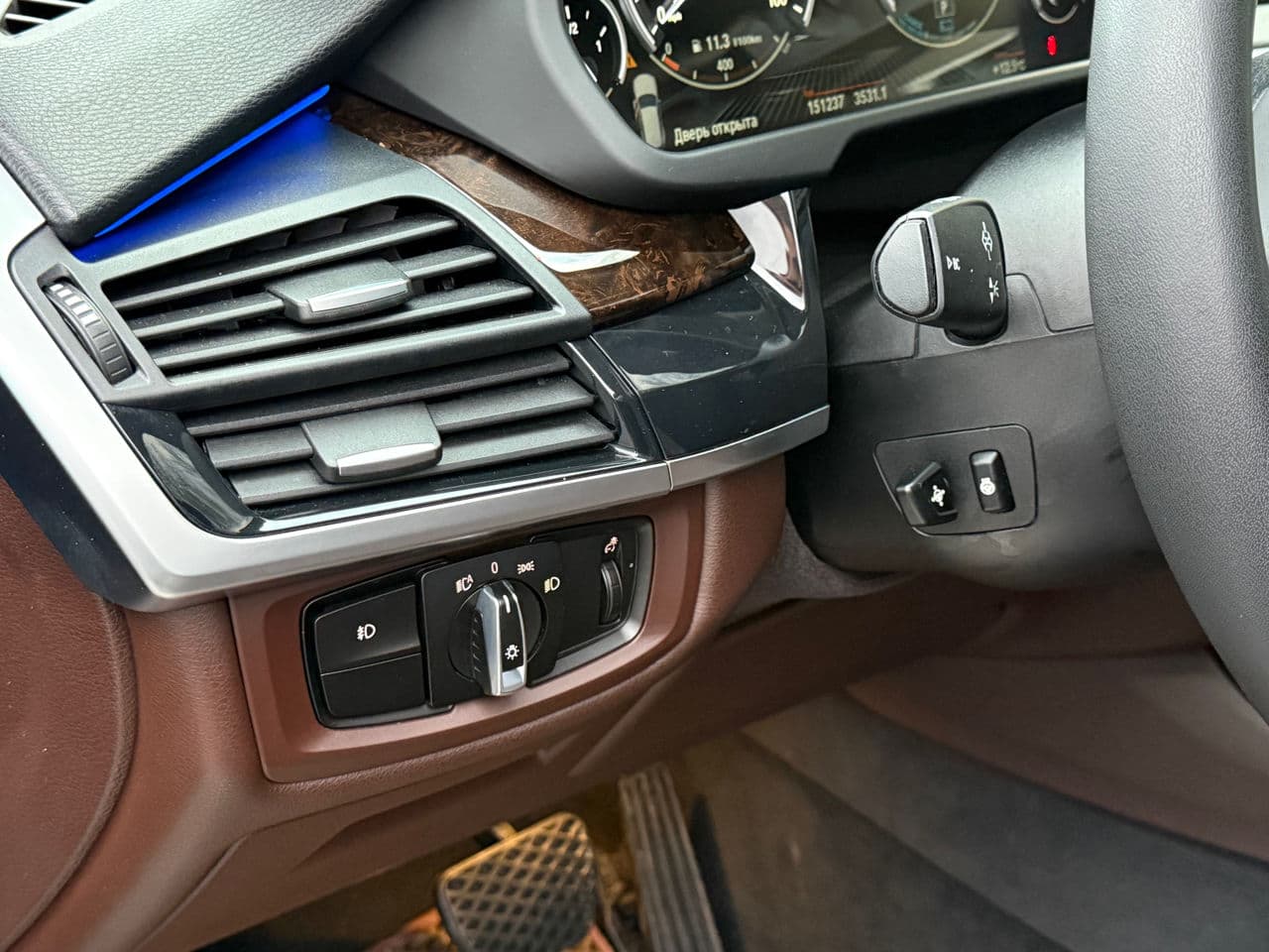 BMW X5 4.0e 2016 — Миниатюра 9