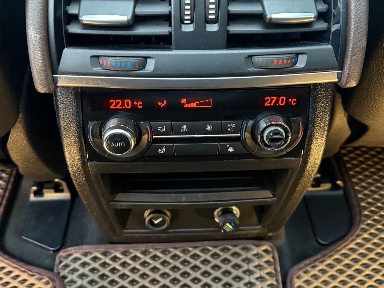 BMW X5 4.0e 2016 — Миниатюра 19