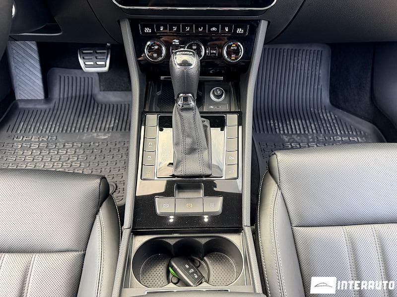 2023 Skoda Superb — Miniatură 13