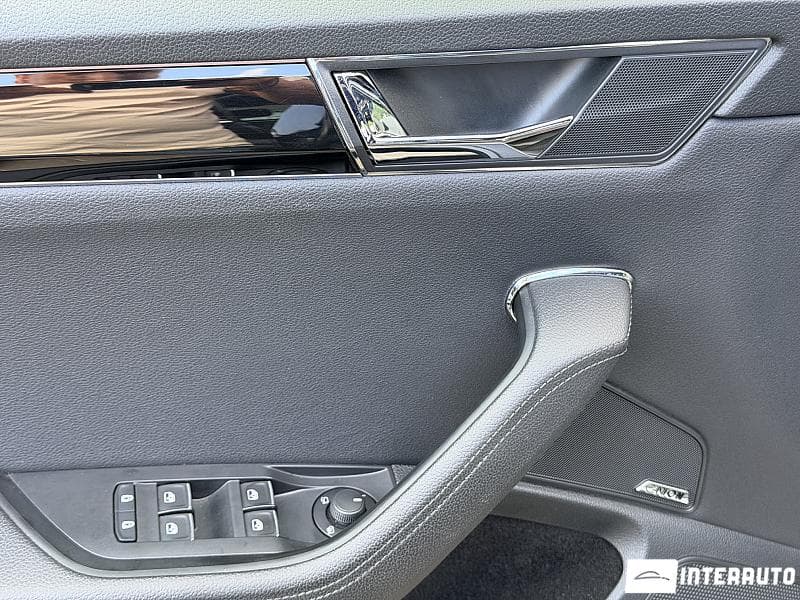 2023 Skoda Superb — Miniatură 19