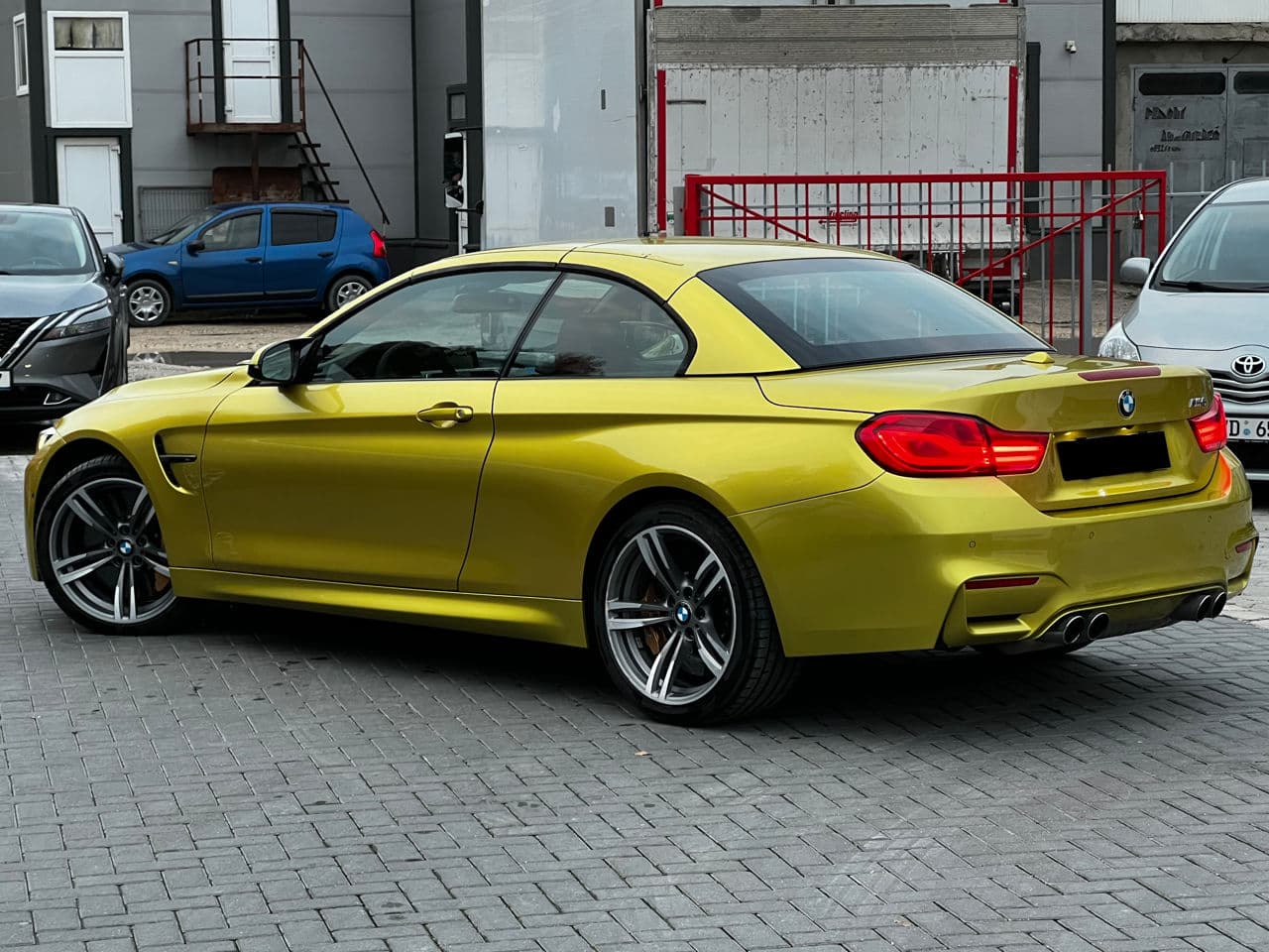 2015 BMW M4 — Miniatură 4