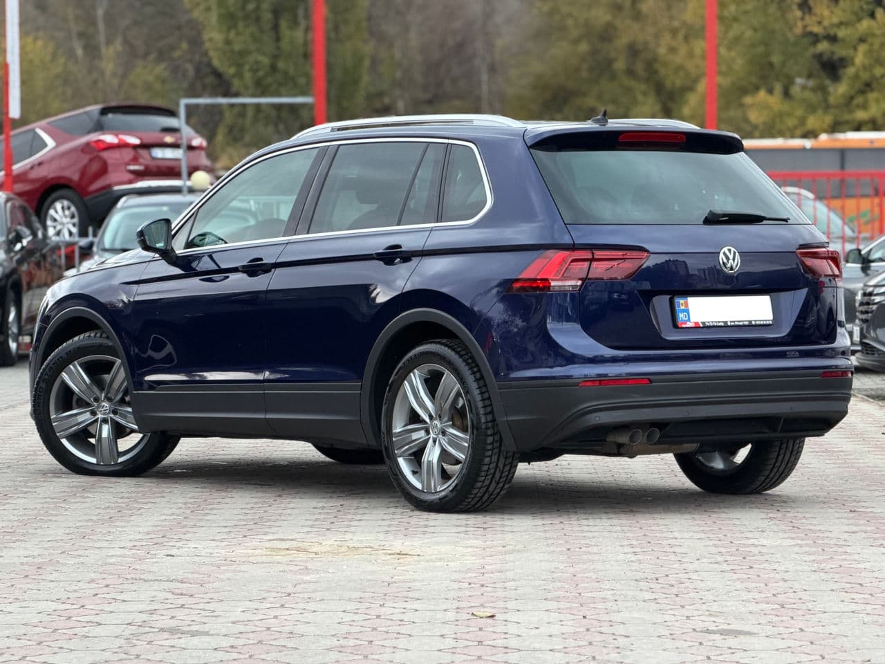 2016 Volkswagen Tiguan — Miniatură 3