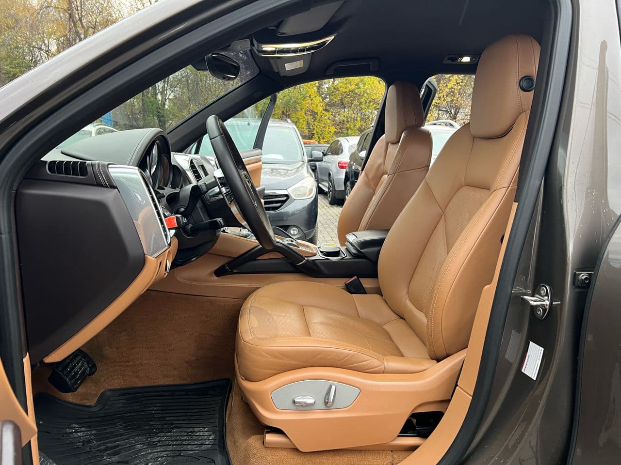 2014 Porsche Cayenne — Miniatură 6