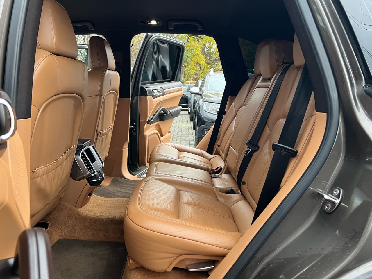 2014 Porsche Cayenne — Miniatură 21