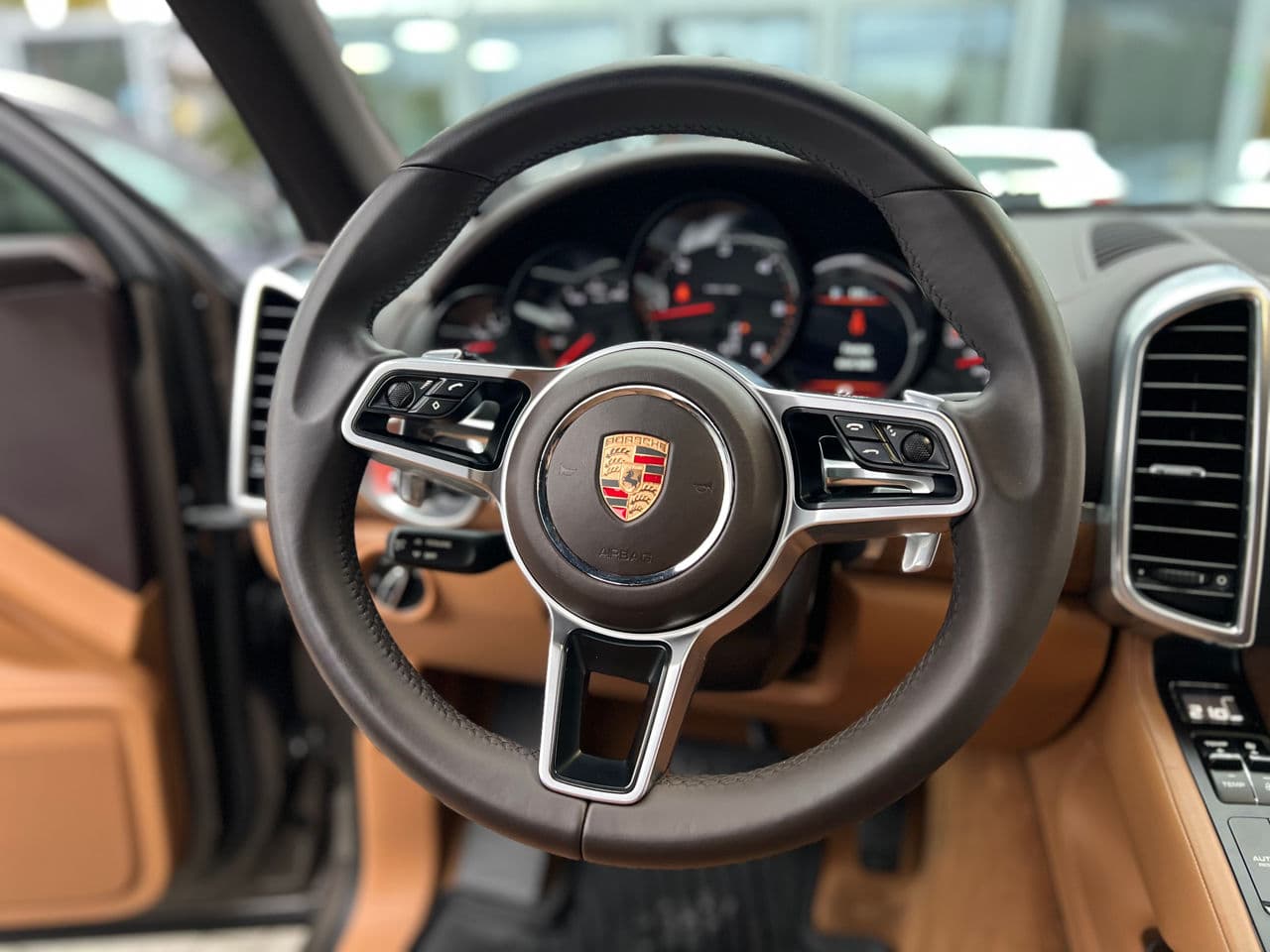 2014 Porsche Cayenne — Miniatură 11