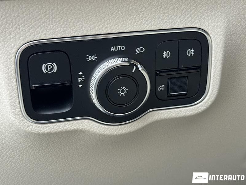 2020 Mercedes GLB 250 — Miniatură 22