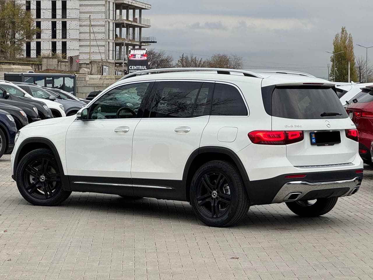 2020 Mercedes GLB 250 — Miniatură 4