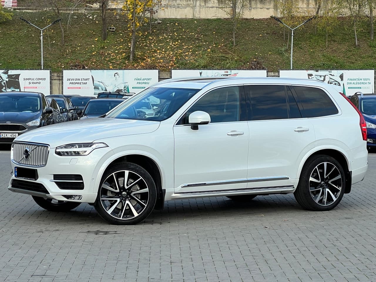 2017 Volvo XC 90 — Miniatură 2