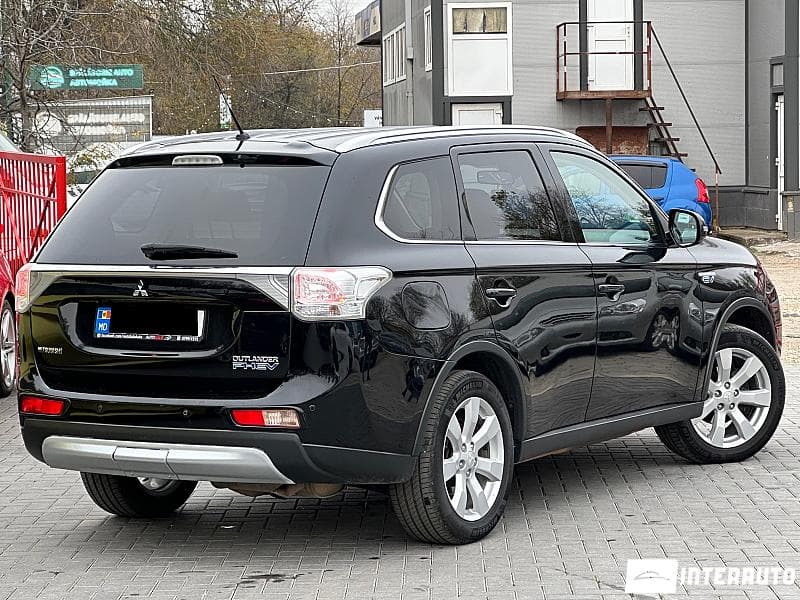 2014 Mitsubishi Outlander — Miniatură 3