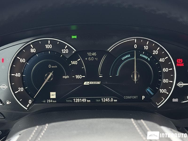 2018 BMW 530e — Miniatură 9