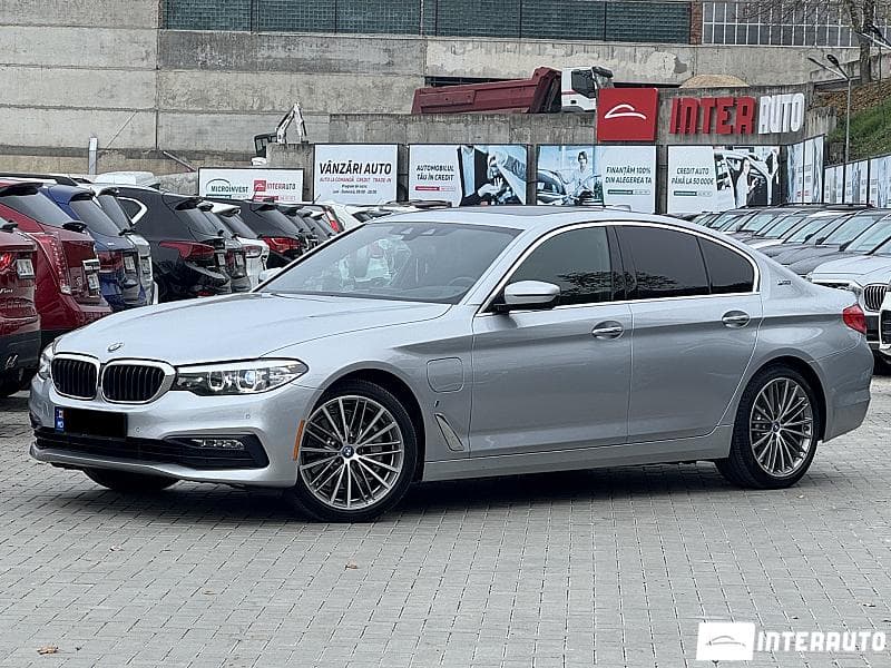 2018 BMW 530e — Miniatură 2