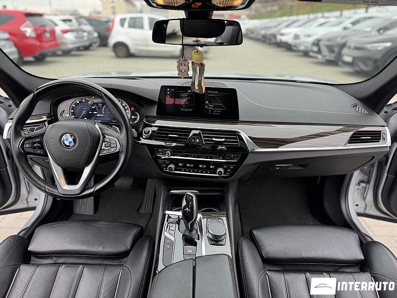 2018 BMW 530e — Miniatură 6