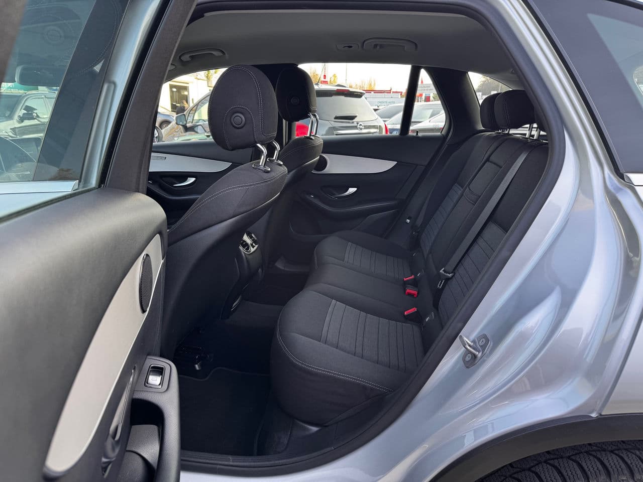 2018 Mercedes GLC 250d — Miniatură 17