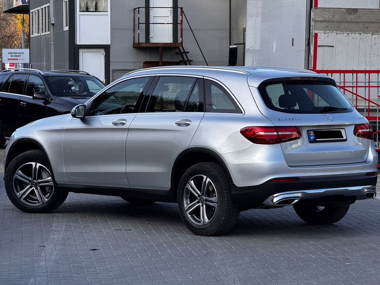 2018 Mercedes GLC 250d — Miniatură 3