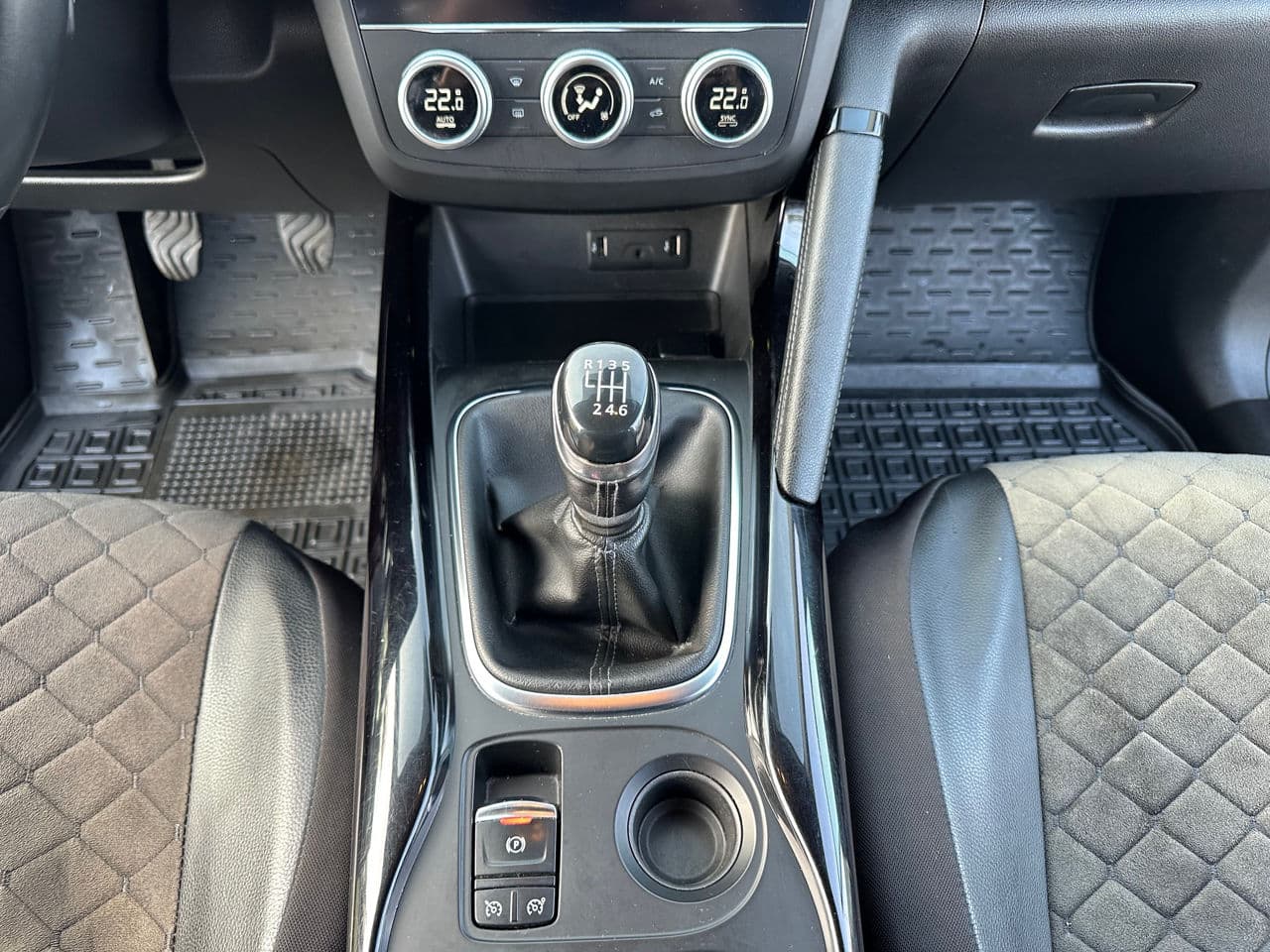 2019 Renault Kadjar — Miniatură 12