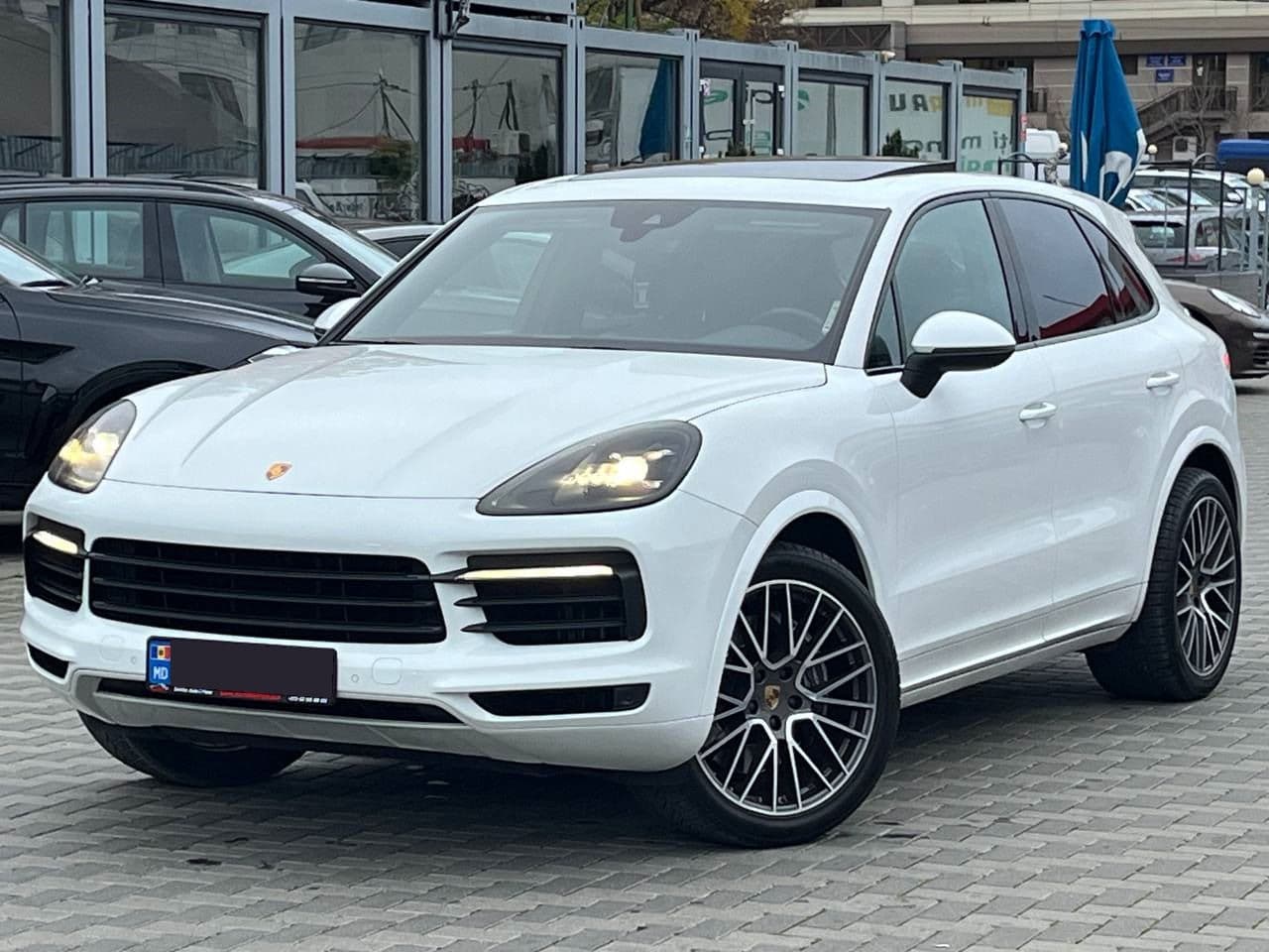 Porsche Cayenne 2021 — Миниатюра 3