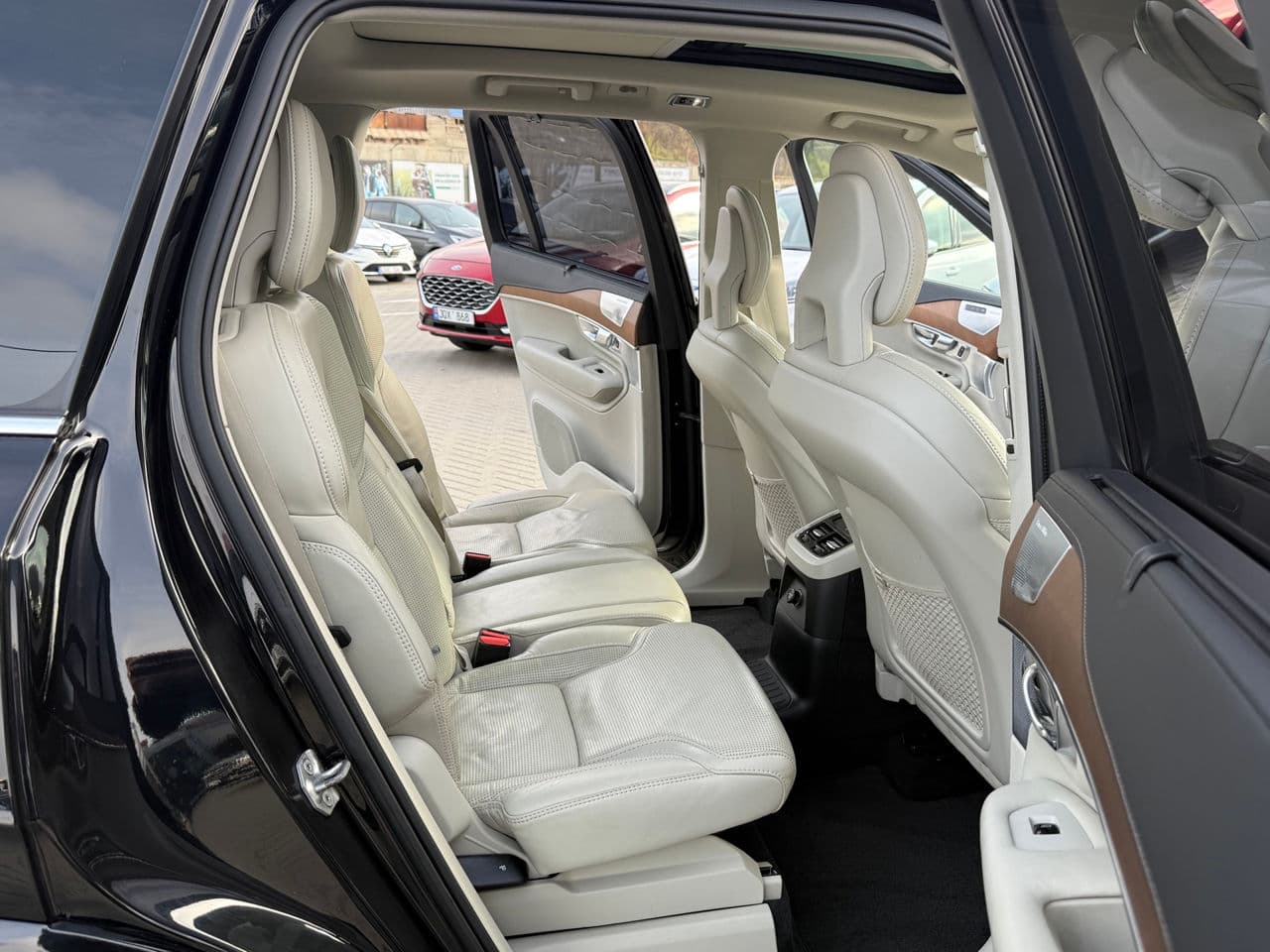 2018 Volvo XC 90 — Miniatură 17