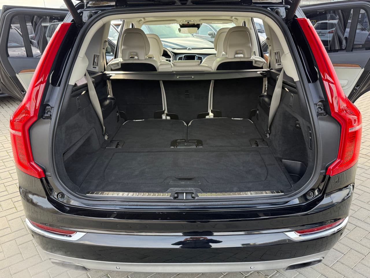 2018 Volvo XC 90 — Miniatură 28