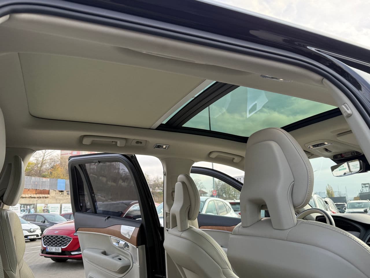 2018 Volvo XC 90 — Miniatură 16