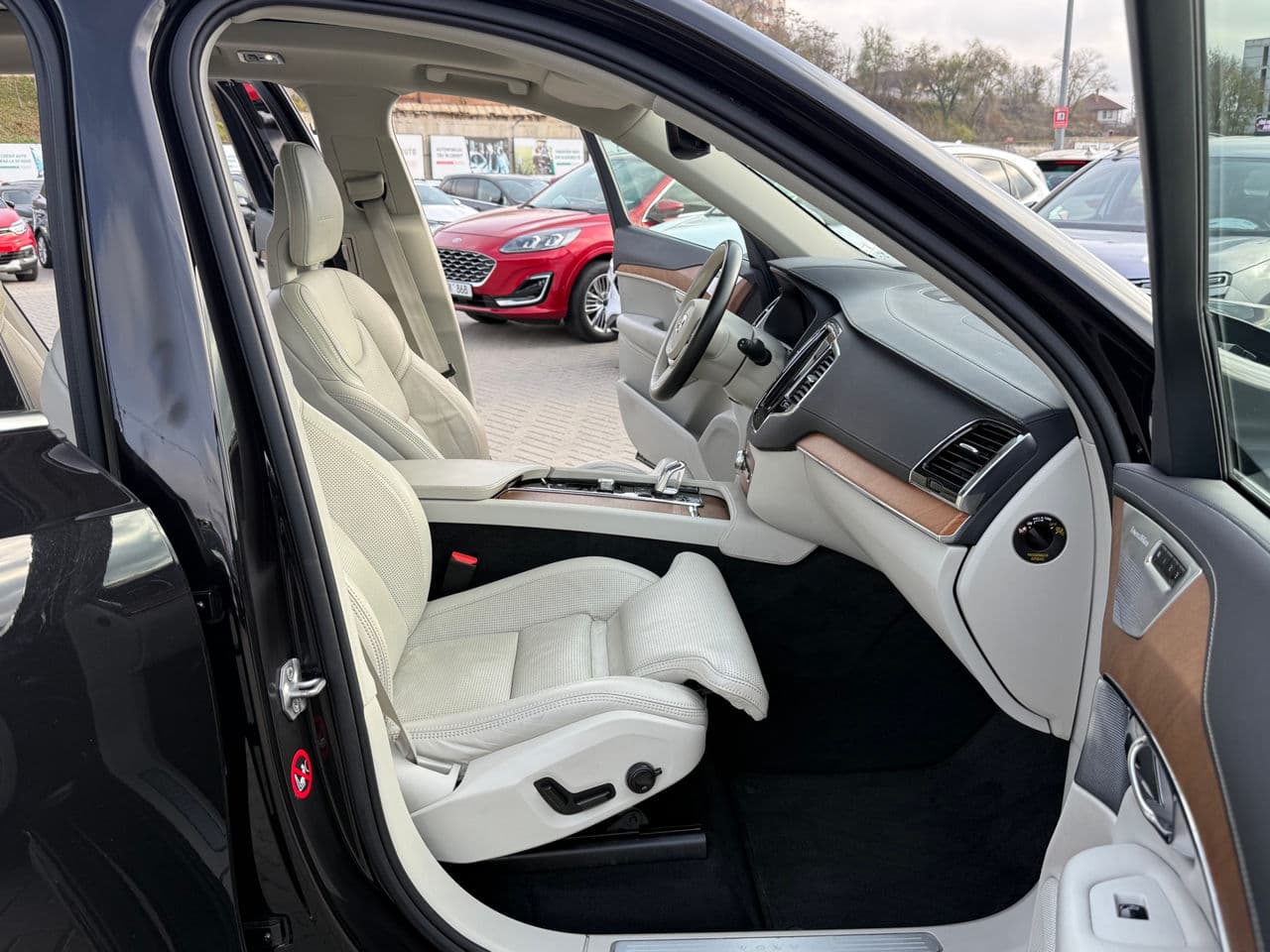 2018 Volvo XC 90 — Miniatură 18