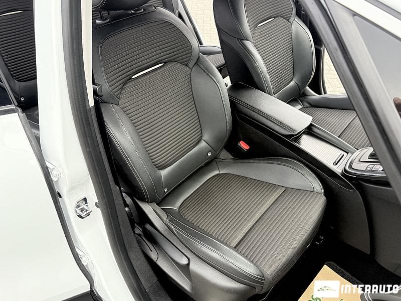 2018 Renault Grand Scenic — Miniatură 17