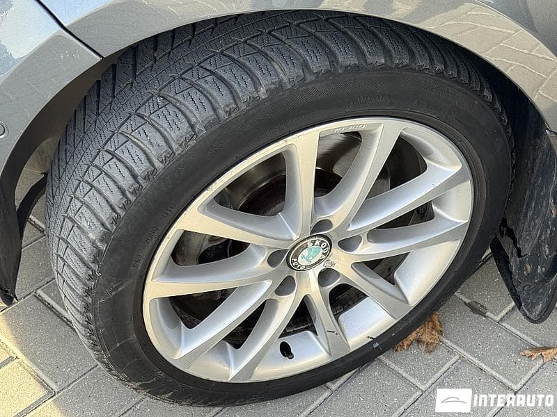 2009 Skoda Superb — Miniatură 19