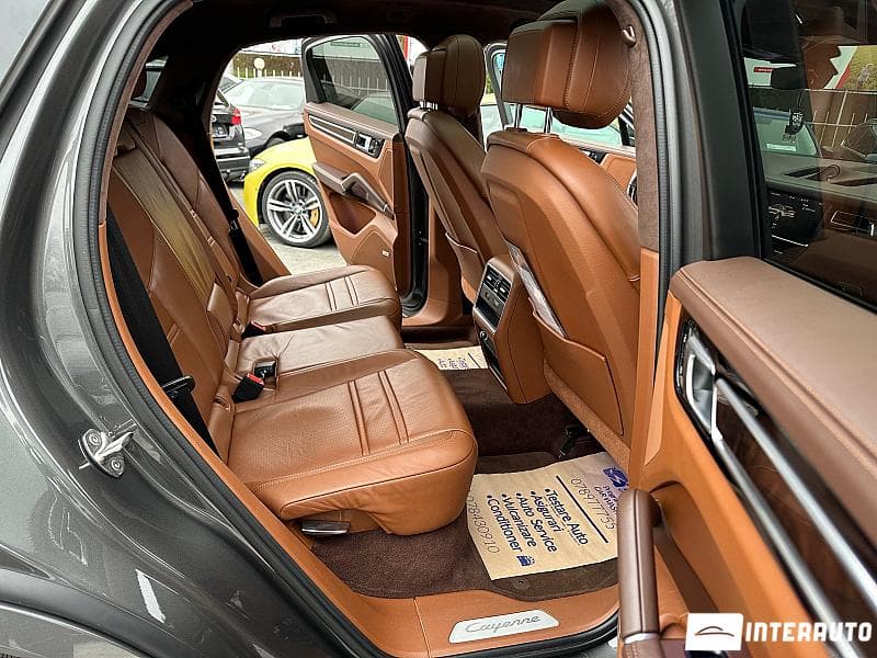 2021 Porsche Cayenne E-Hybrid Coupe — Miniatură 8