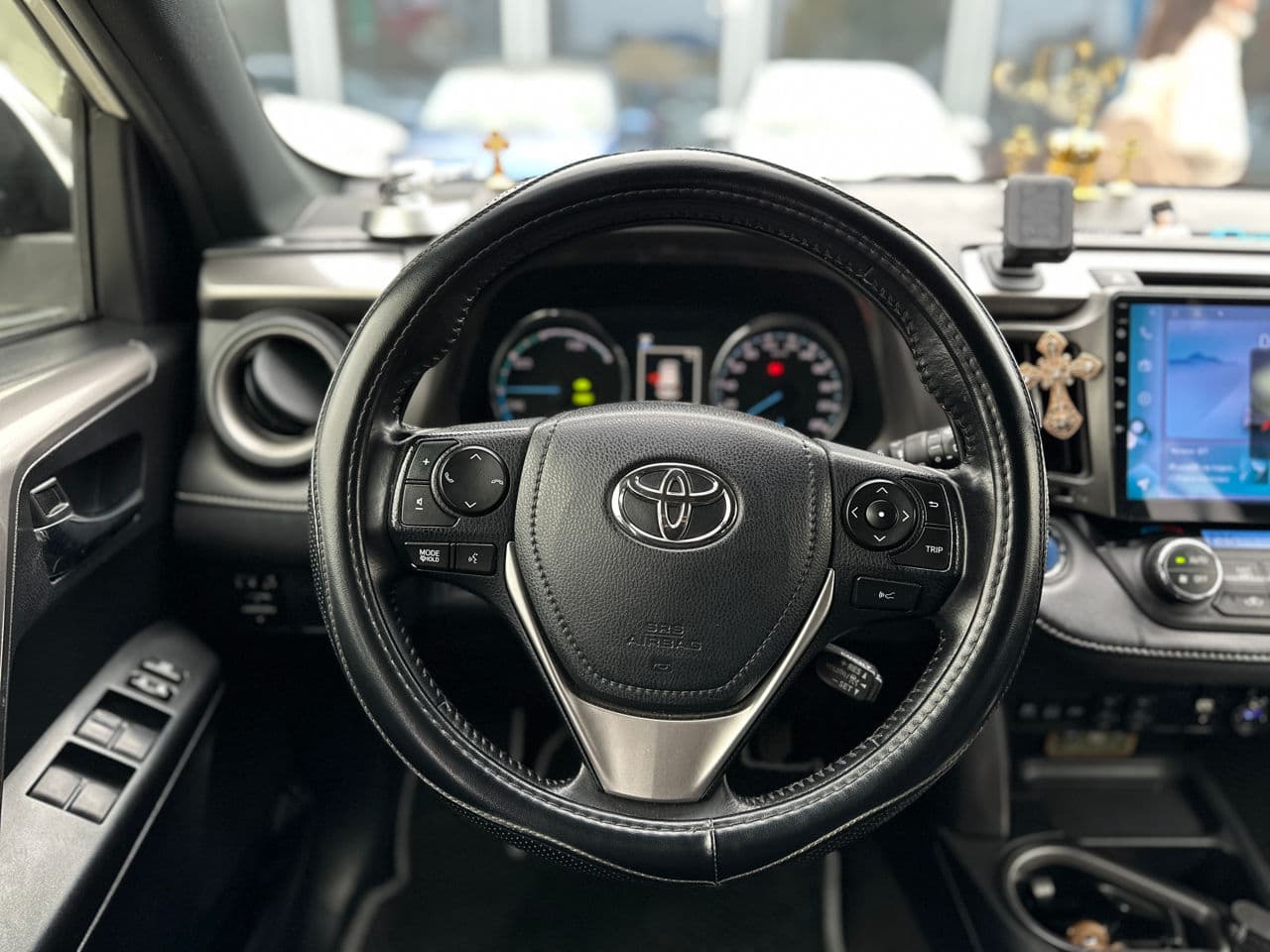 2016 Toyota Rav-4 — Miniatură 9