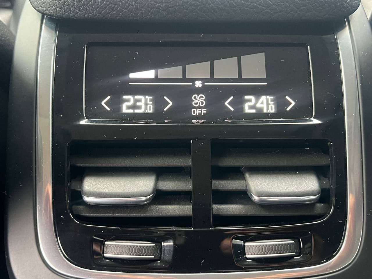 2017 Volvo S 90 — Miniatură 14