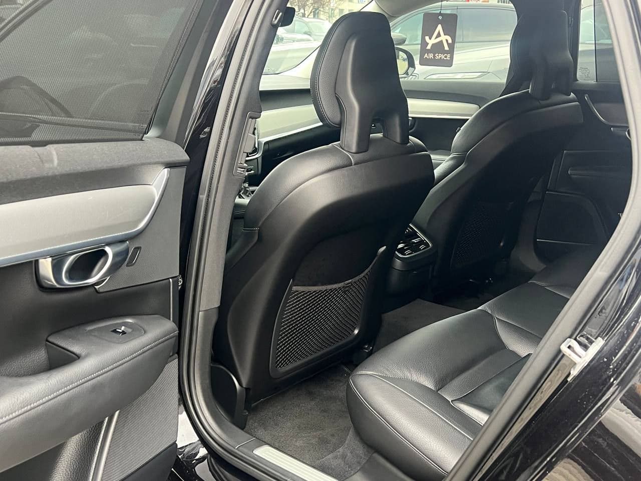 2017 Volvo S 90 — Miniatură 13