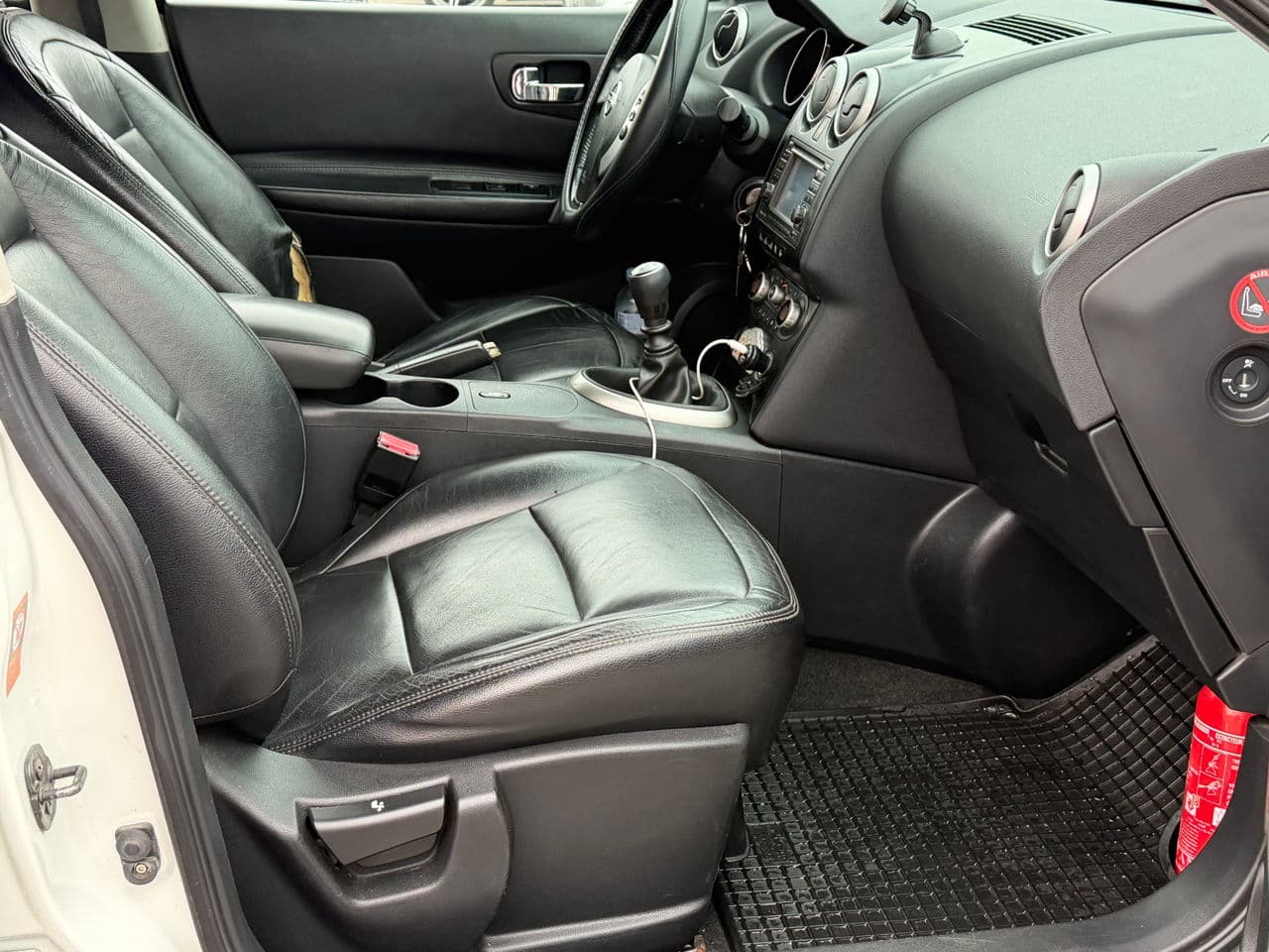 Nissan Qashqai 2009 — Миниатюра 15