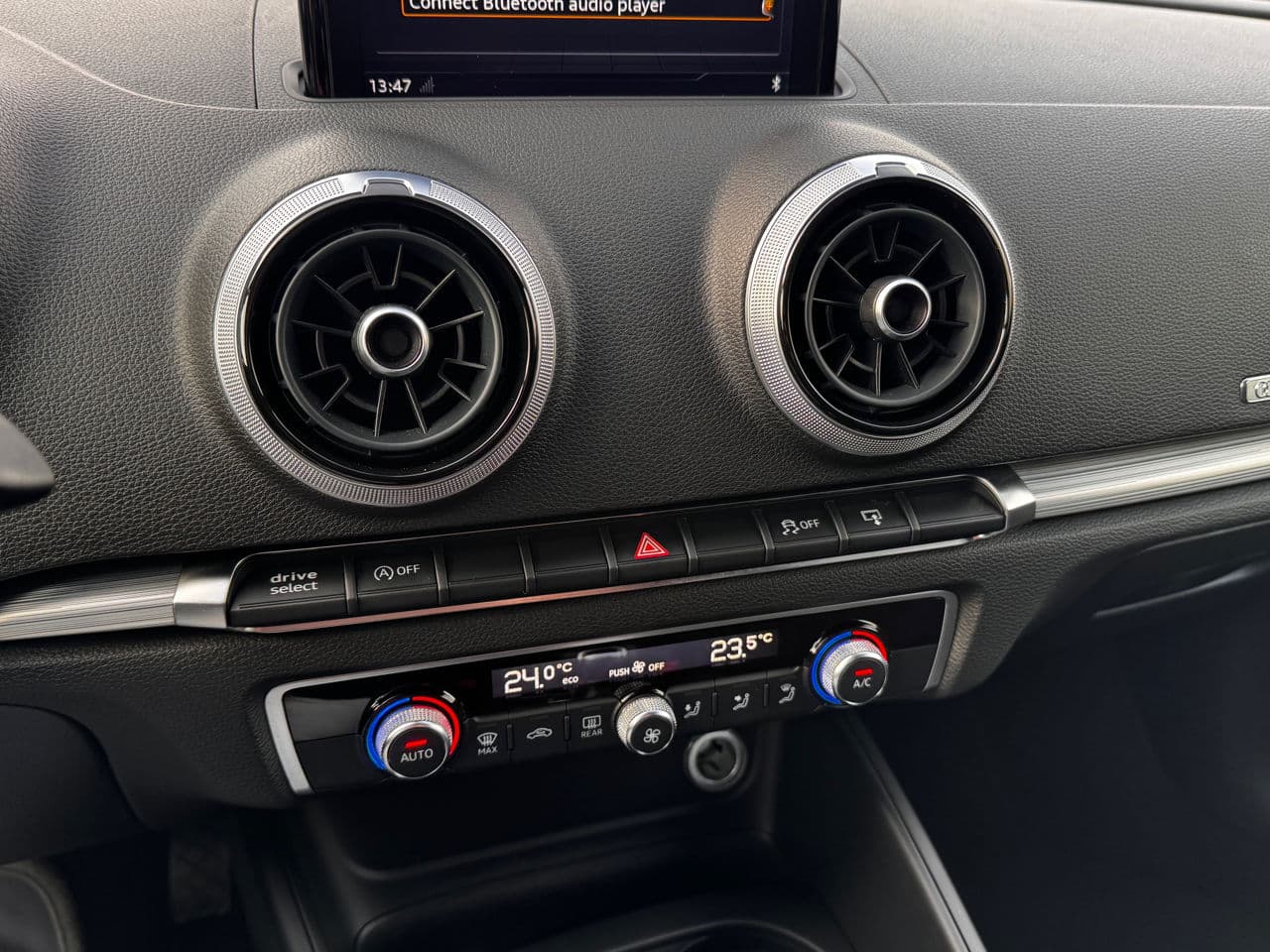 2017 Audi A3 — Miniatură 11